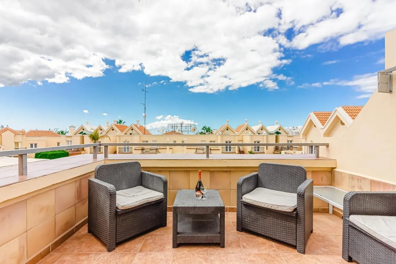 Yucca Park, Lovely, Quiet, 2 Bedroom, 70M2, Ocean Pool View! Costa Adeje
