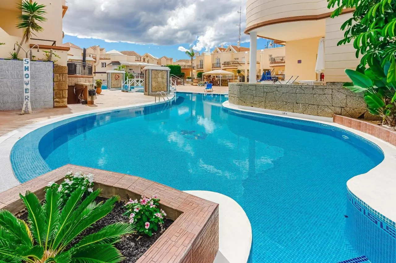 Yucca Park, Lovely, quiet, 2 bedroom, 70m2, ocean pool view! Costa Adeje